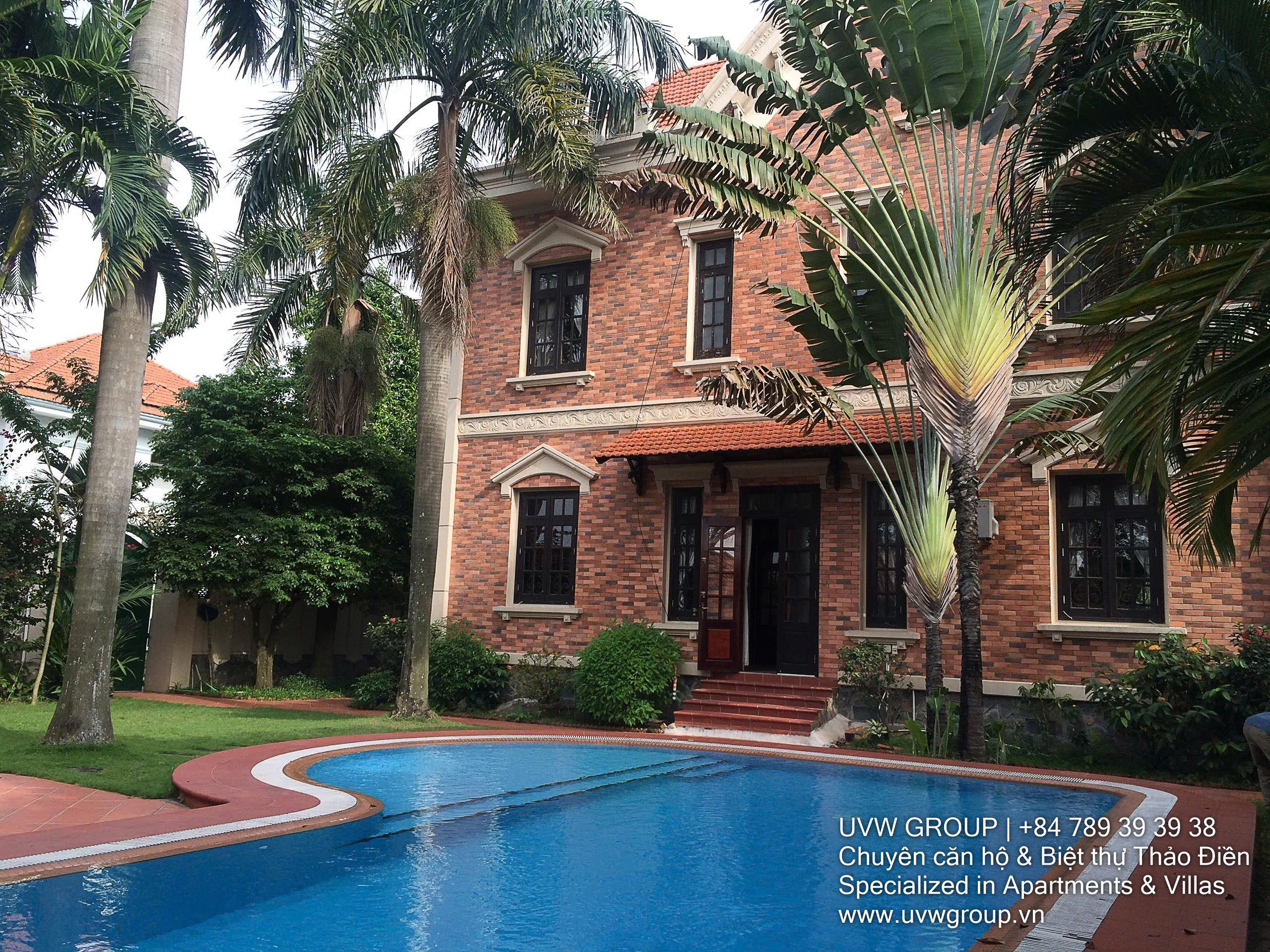 Biệt thự 2 mặt tiền tuyệt đẹp tại Thảo Điền | 975m² Đất | Hồ bơi | 9,56 triệu đô