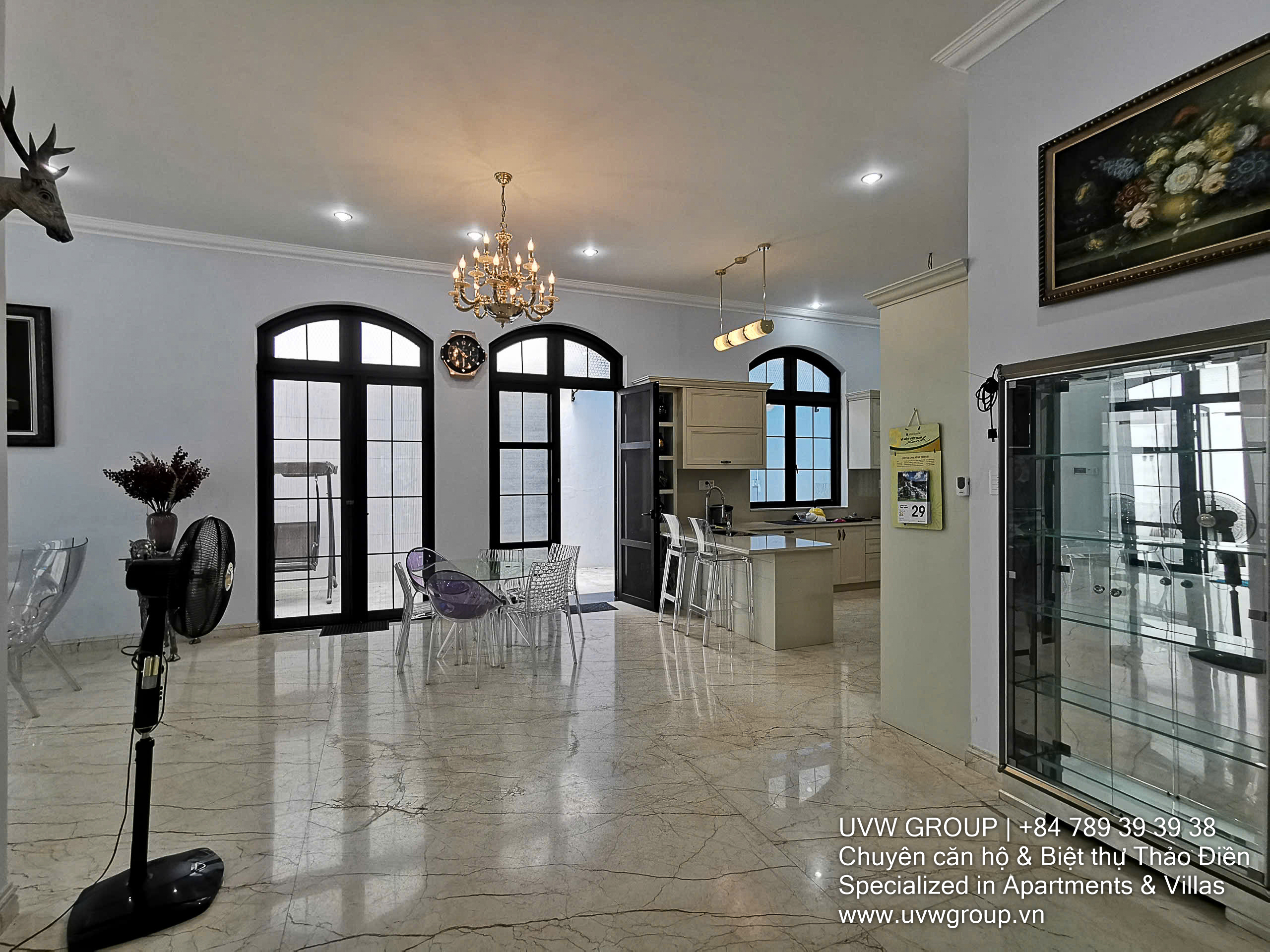 Brand-New Villa for Sale in Thao Dien | 500m² | Garden | 96 Bilion | European Style image 5