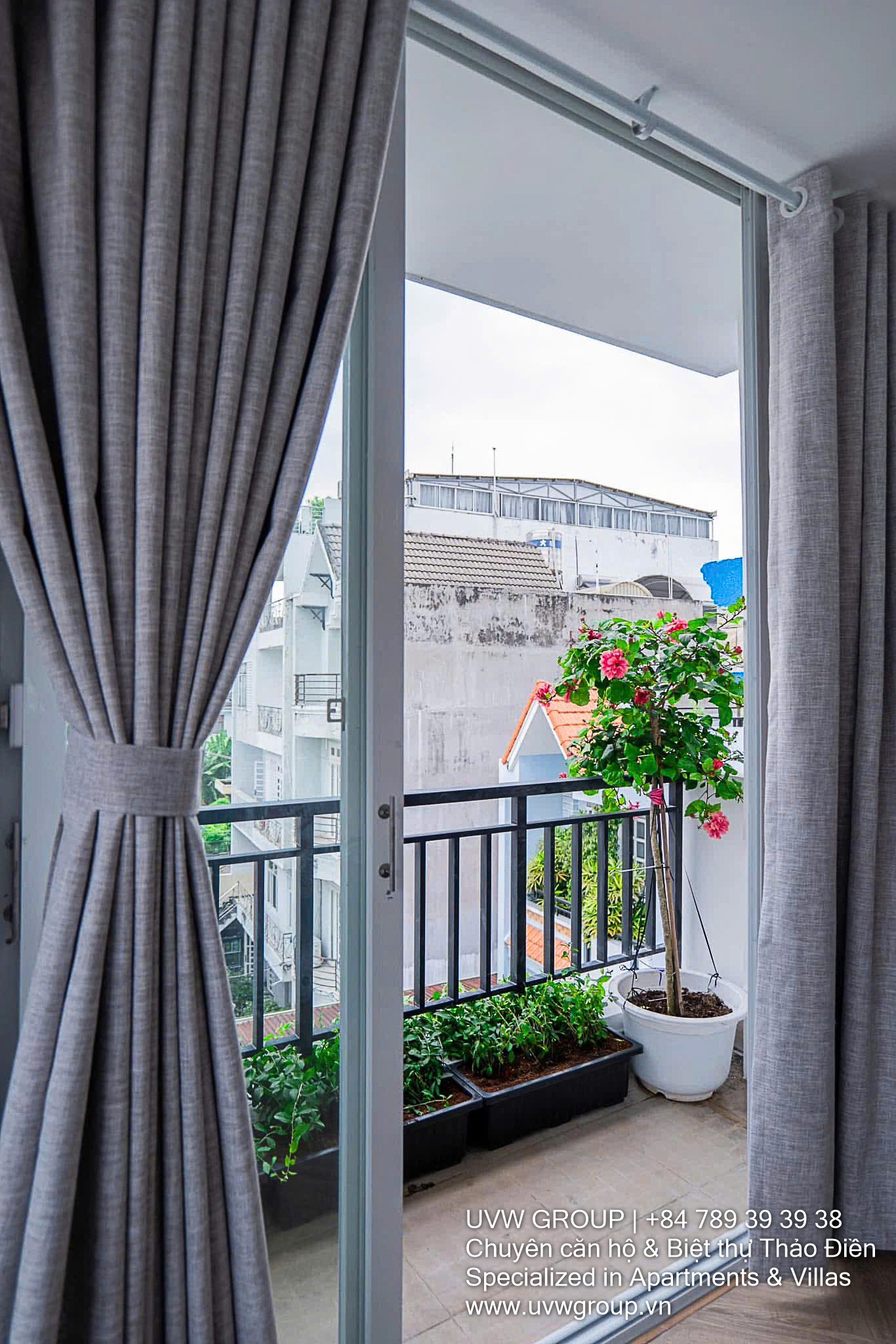 Cheap House for Sale on Quoc Huong – Thao Dien | 7 Bedrooms | $580,000 | Rental Income 15