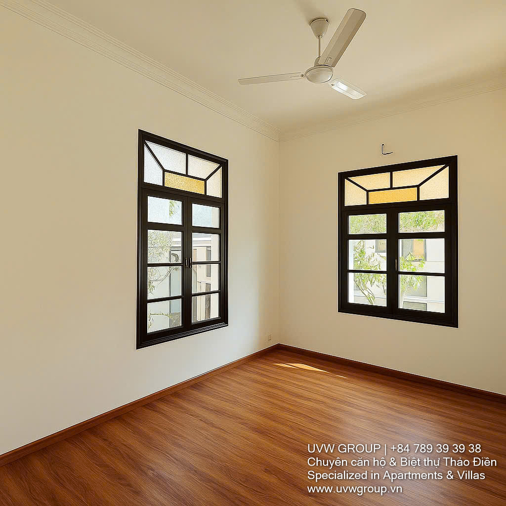 Luxury 5-bedroom villa for rent in An Phu, District 2, HCMC – 900m² land with private pool and garden