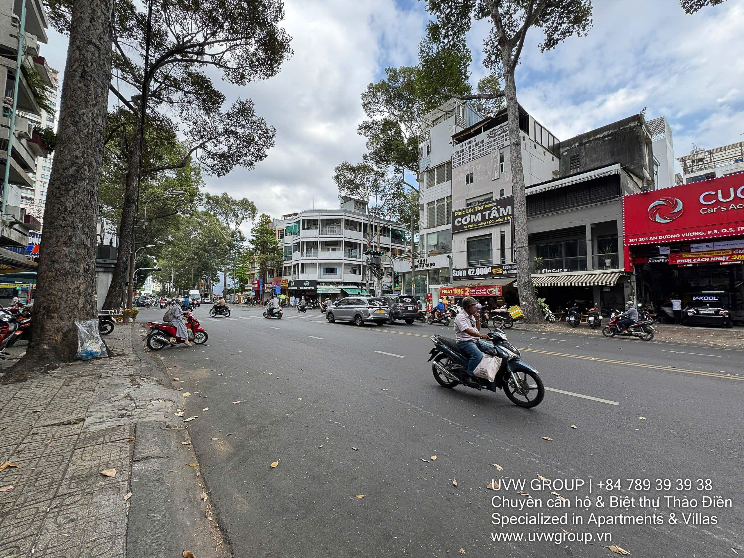 Commercial House for Rent – 301–303 An Duong Vuong, District 5 | 9x20m | $8,000 7