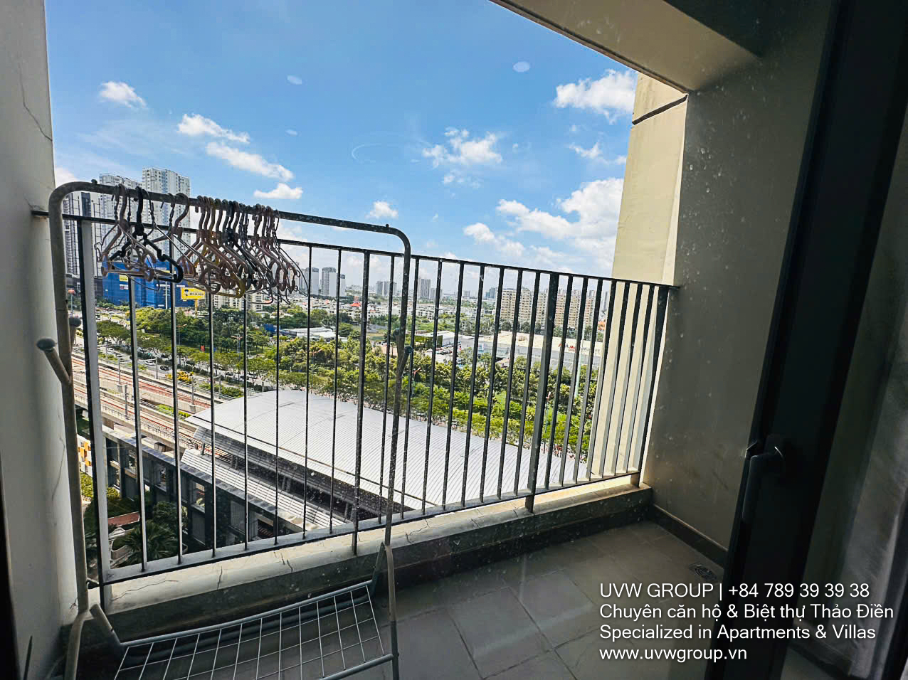 Căn hộ cho thuê Masteri Thảo Điền Tower 5 | 2PN | 70m² | $880 image 4