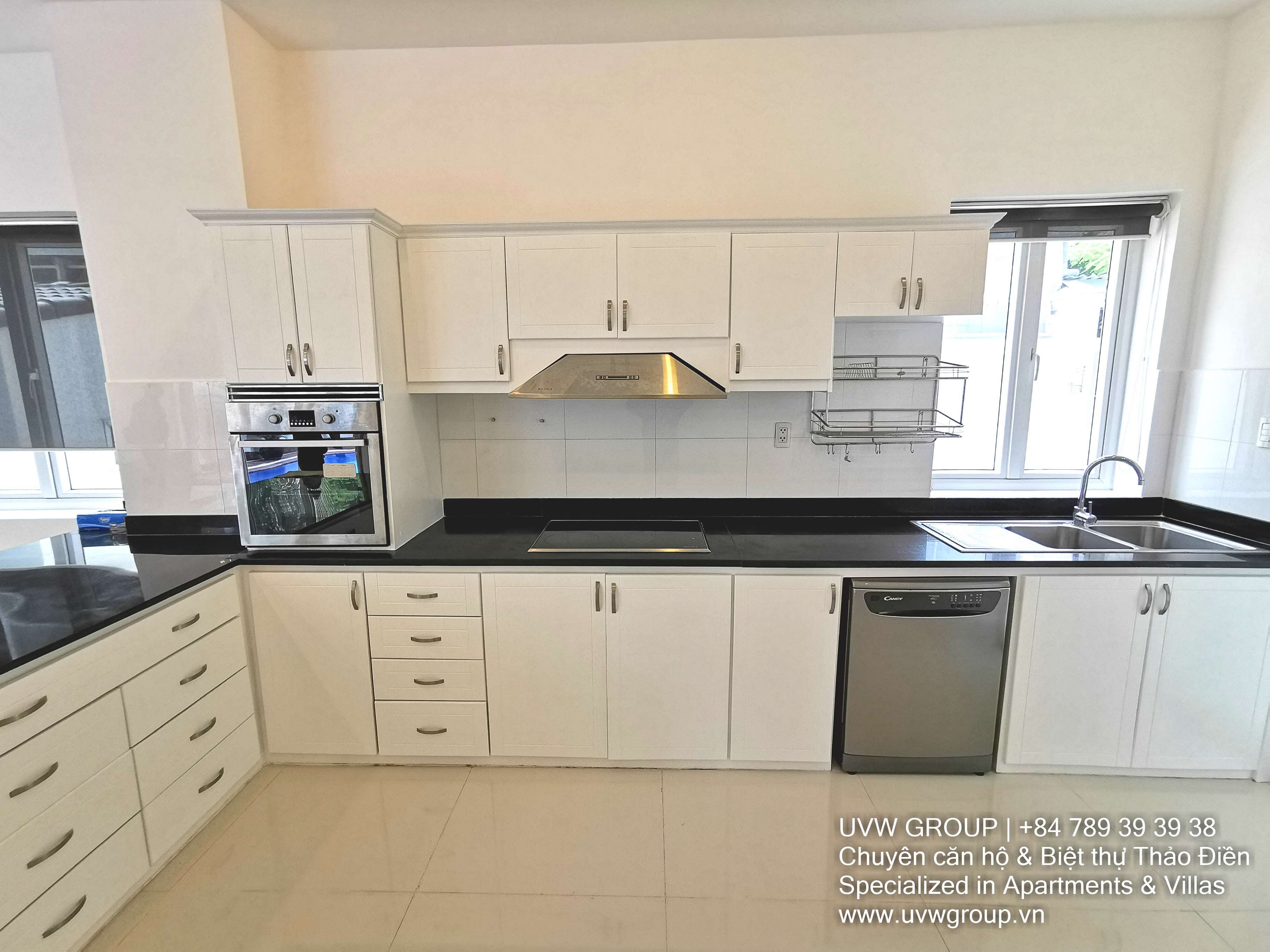 Biệt thự sang trọng cho thuê tại Thảo Điền | 5 phòng ngủ | 450m² | Đầy đủ nội thất | $5,000 image 10