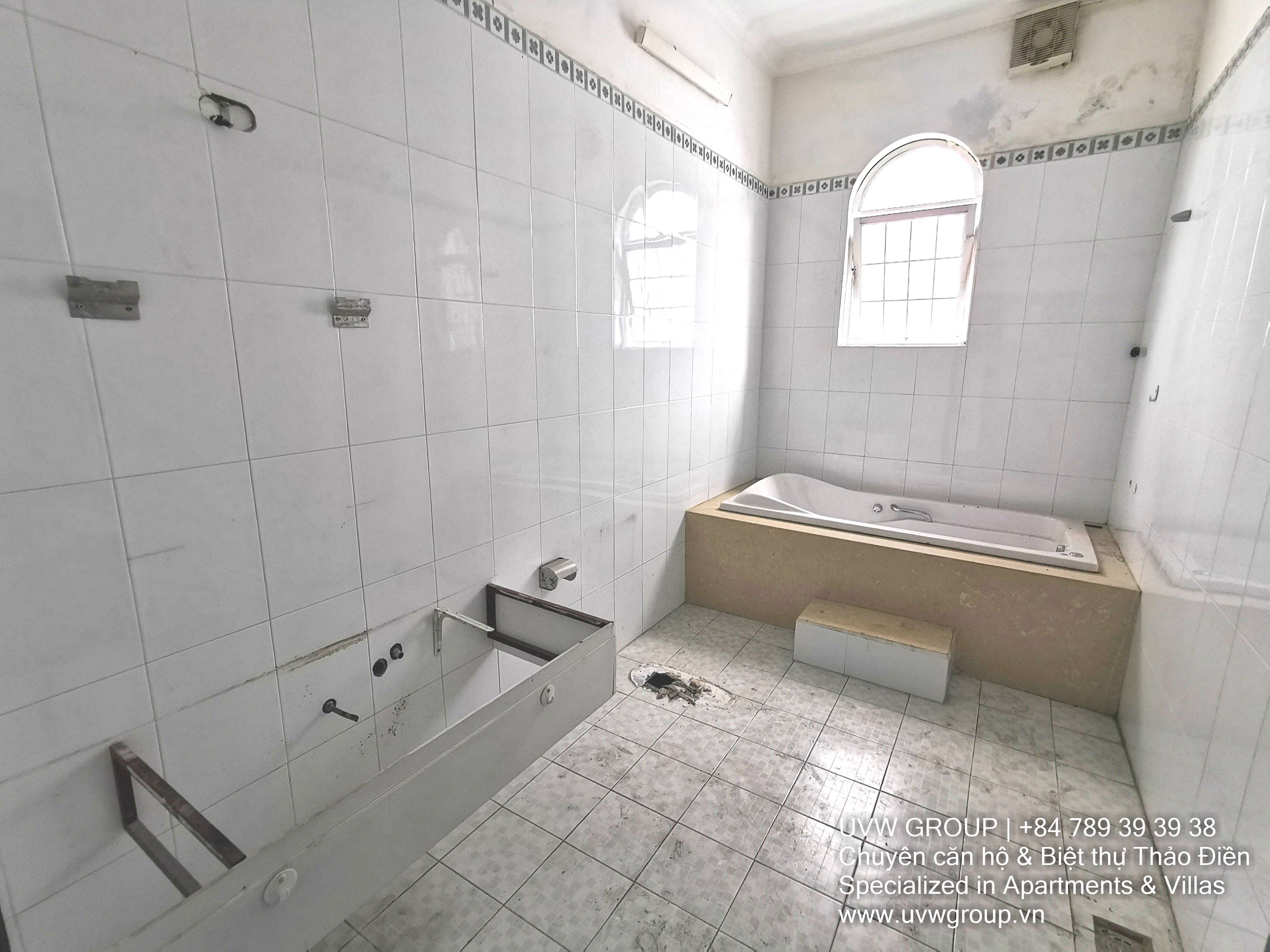 Villa for Rent in Thao Dien | 5BR | 1250m² | Unfurnished | $12,000 image 7