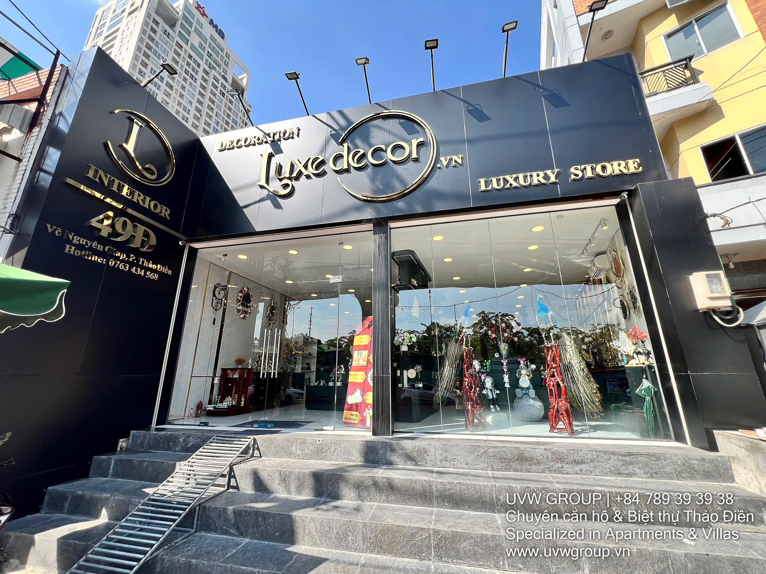 Cho thuê phòng trưng bày tại Xa lộ Hà Nội, Thảo Điền | 187m² | 3.000 đô la 2