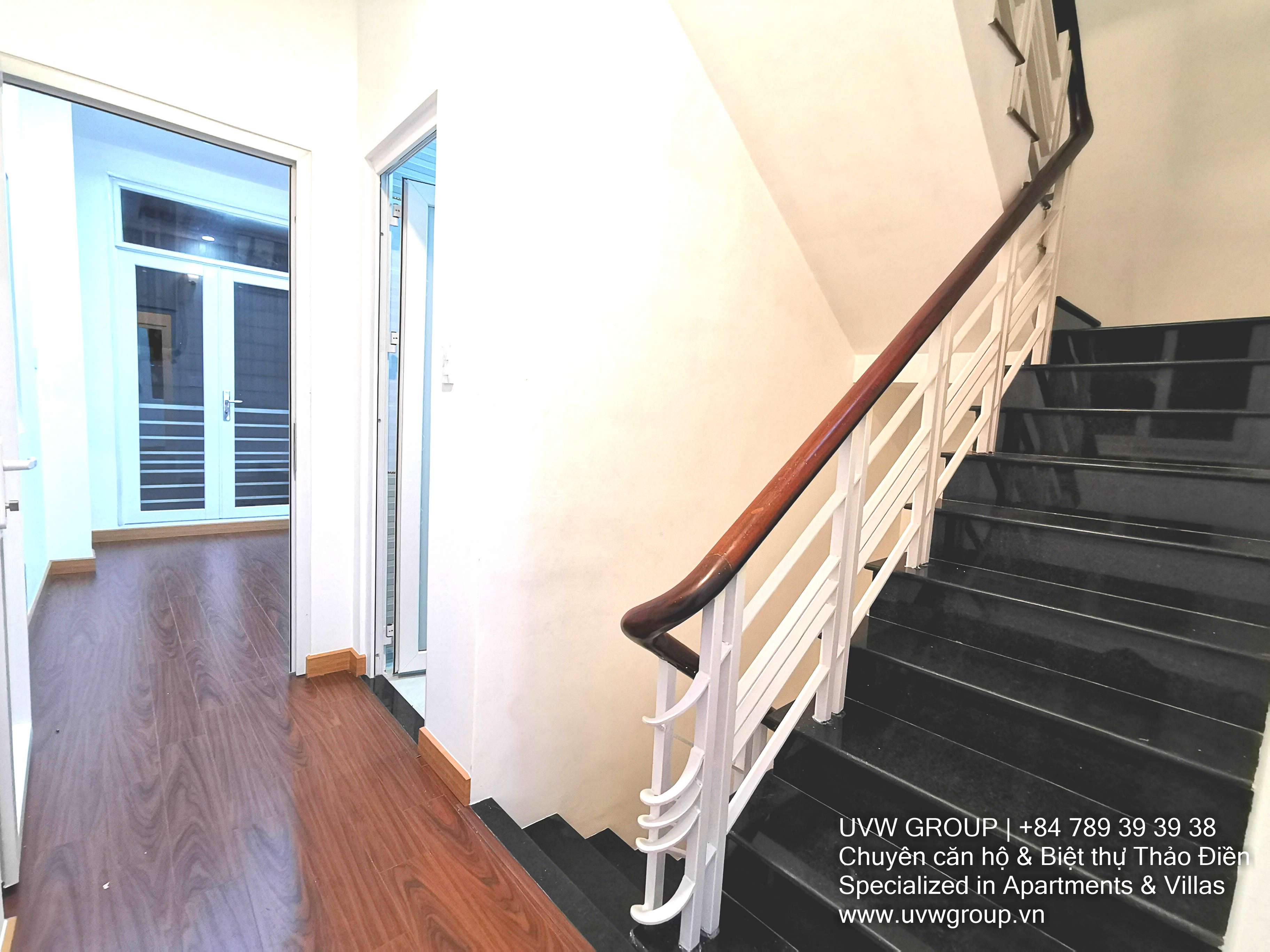 Nhà sang trọng cho thuê tại Thảo Điền | 3PN | 150m² | Đầy đủ nội thất | $2,500 11