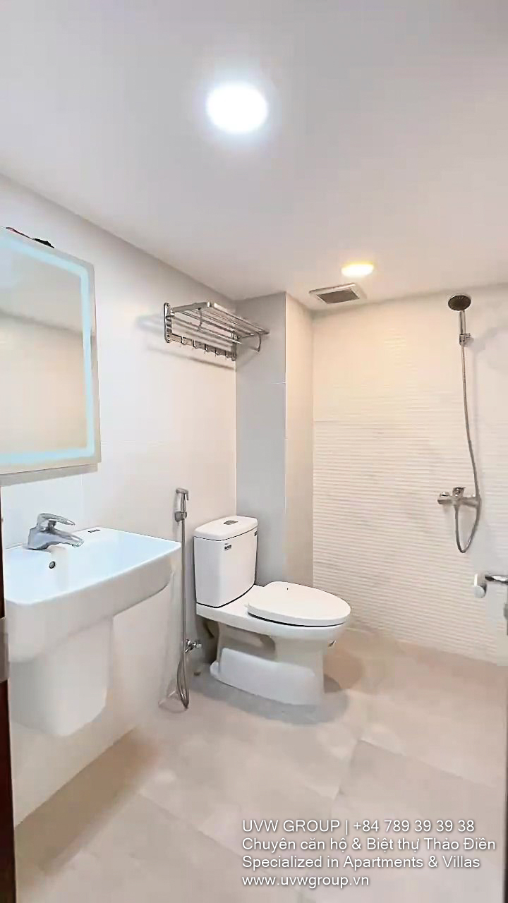 Bán Nhà Sang Trọng Đường Trường Chinh, Quận 12 | 80m² | 3 Phòng Ngủ | $520,000 image 10