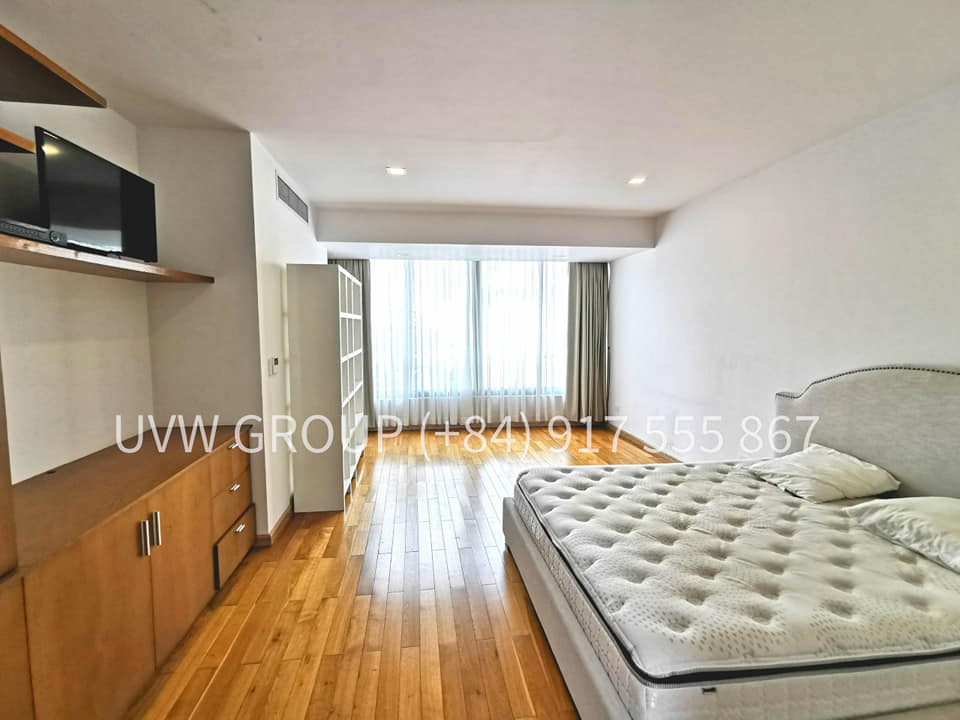 Biệt thự Compound cao cấp cho thuê tại Thảo Điền | 500m² | 4 phòng ngủ | Hồ bơi & Sân vườn | $7.500/tháng image 6