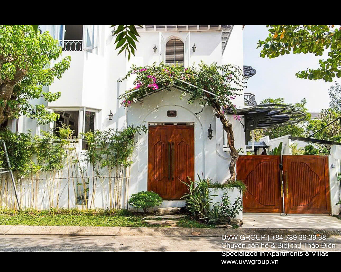 Bán Biệt Thự Góc Thảo Điền, Quận 2 | 307m² | Sân Vườn, Hồ Cá Koi | 4,4 Triệu Đô image 6