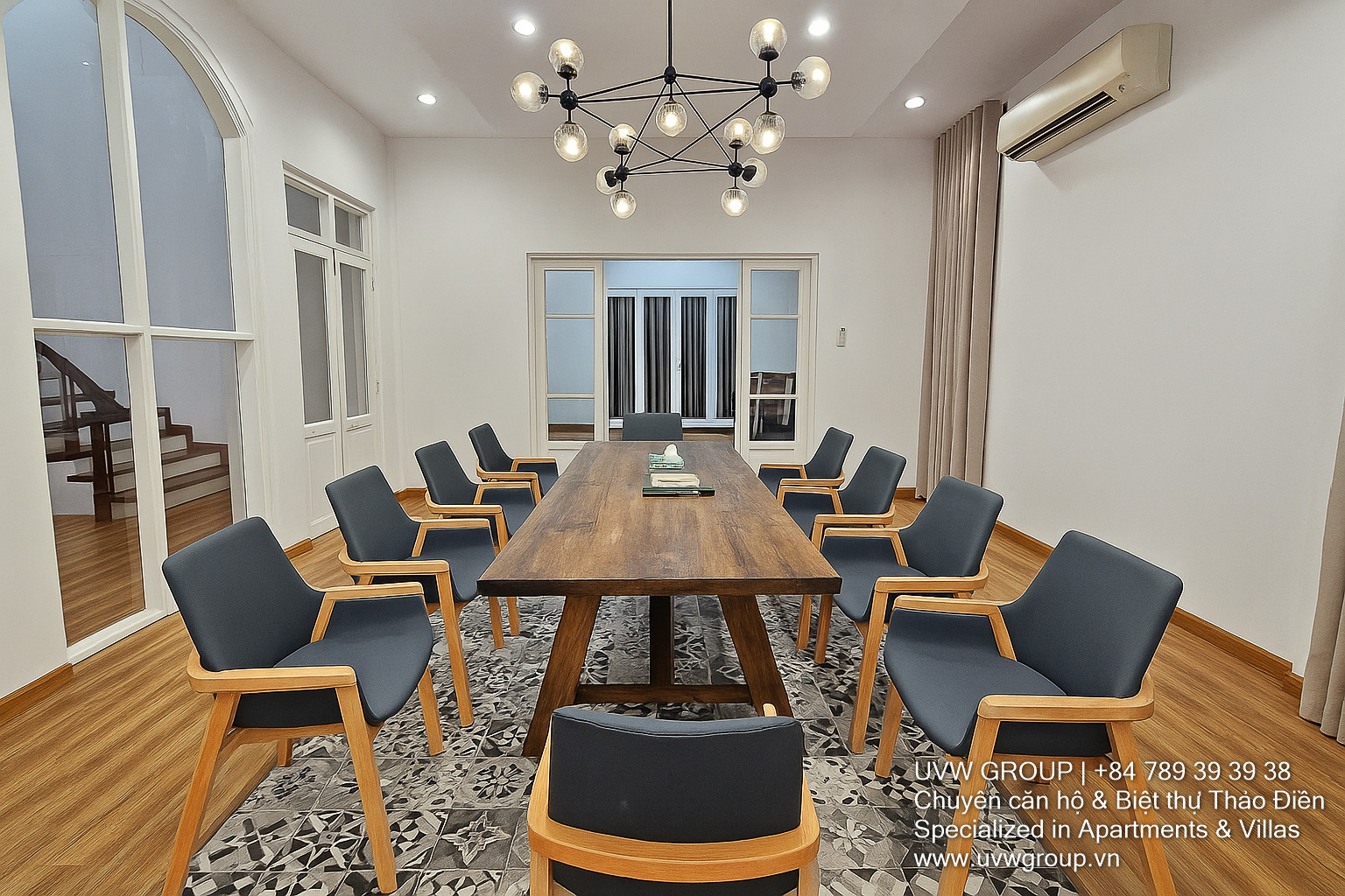 Short-Term Luxury Villa for Rent in Thao Dien | 5BR | Pool | Karaoke | Fully Furnished image 5