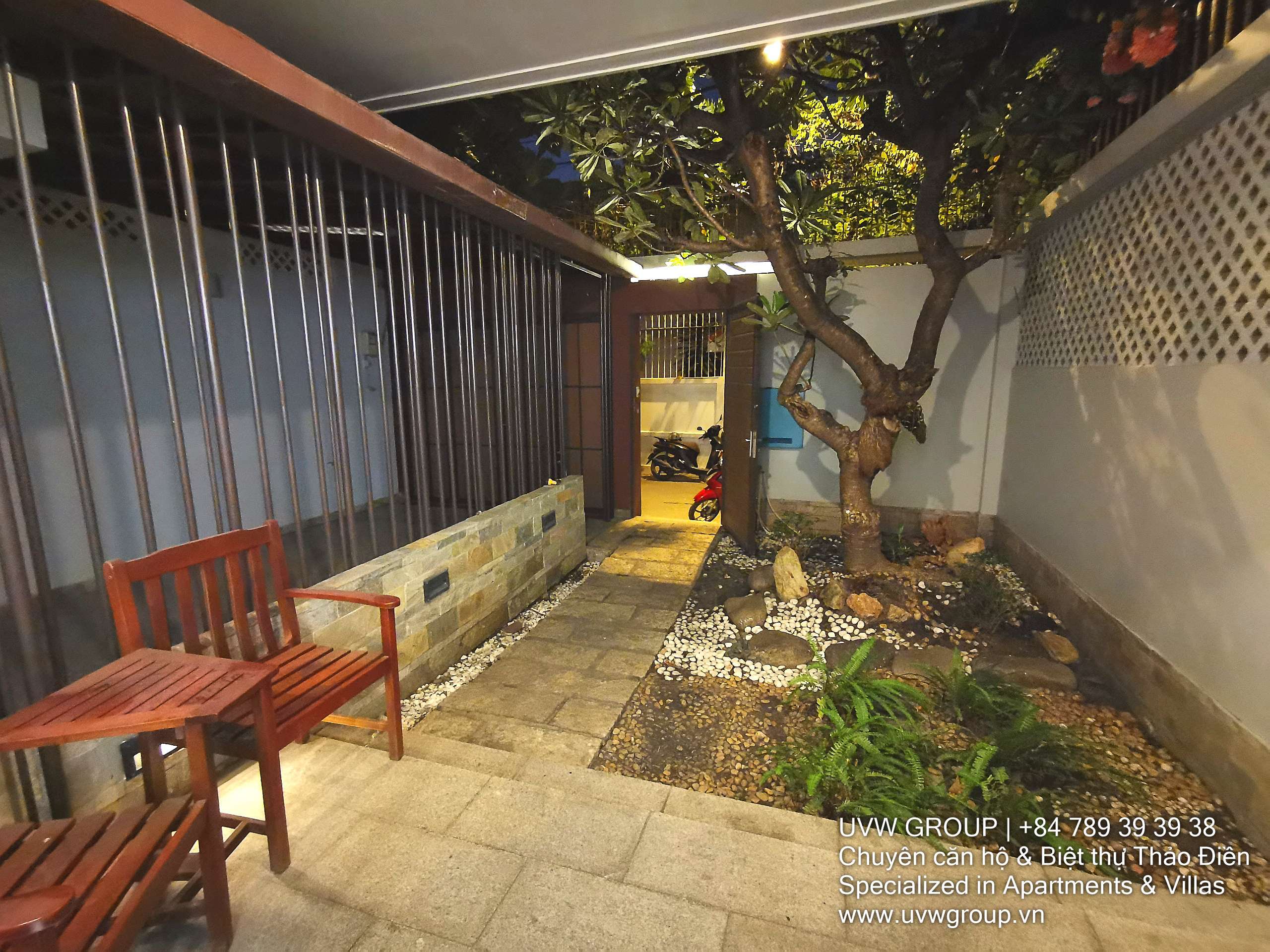 Nhà cho thuê tại Thảo Điền | 4PN | 200m² | Hồ bơi | $3,500 image 8