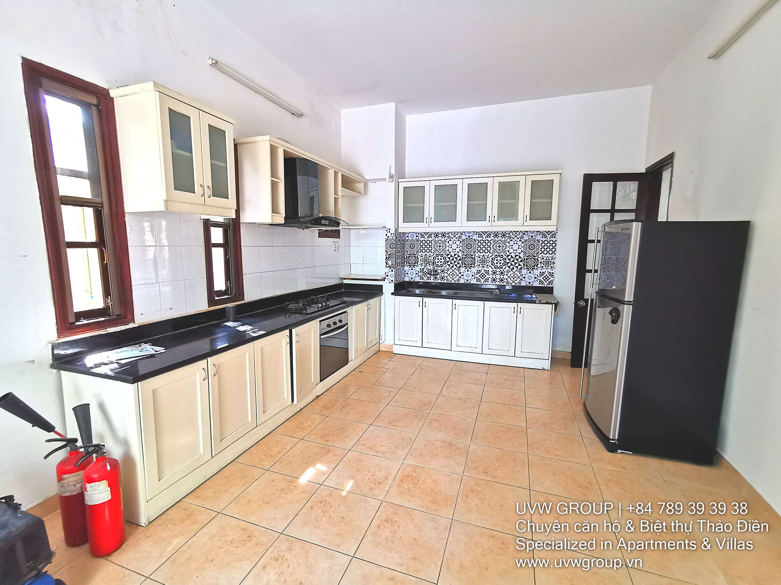 Biệt thự cho thuê tại Thảo Điền | 3PN | 400m² | Hồ bơi & Sân vườn | $3,000 12