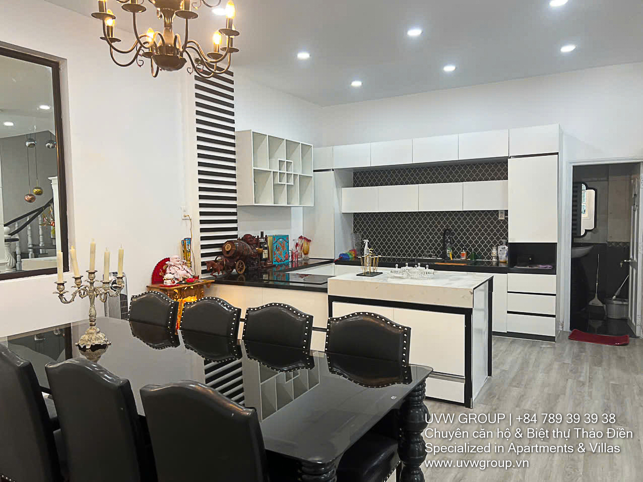 Cho thuê: Tầng trệt + Tầng 1 + Sân | 400m² | Thảo Điền Quận 2 | 70 Triệu/tháng image 8