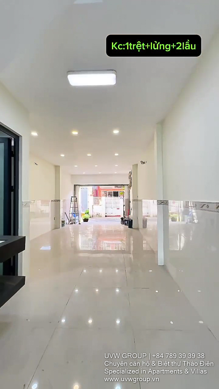 Bán Nhà Sang Trọng Đường Trường Chinh, Quận 12 | 80m² | 3 Phòng Ngủ | $520,000 image 4