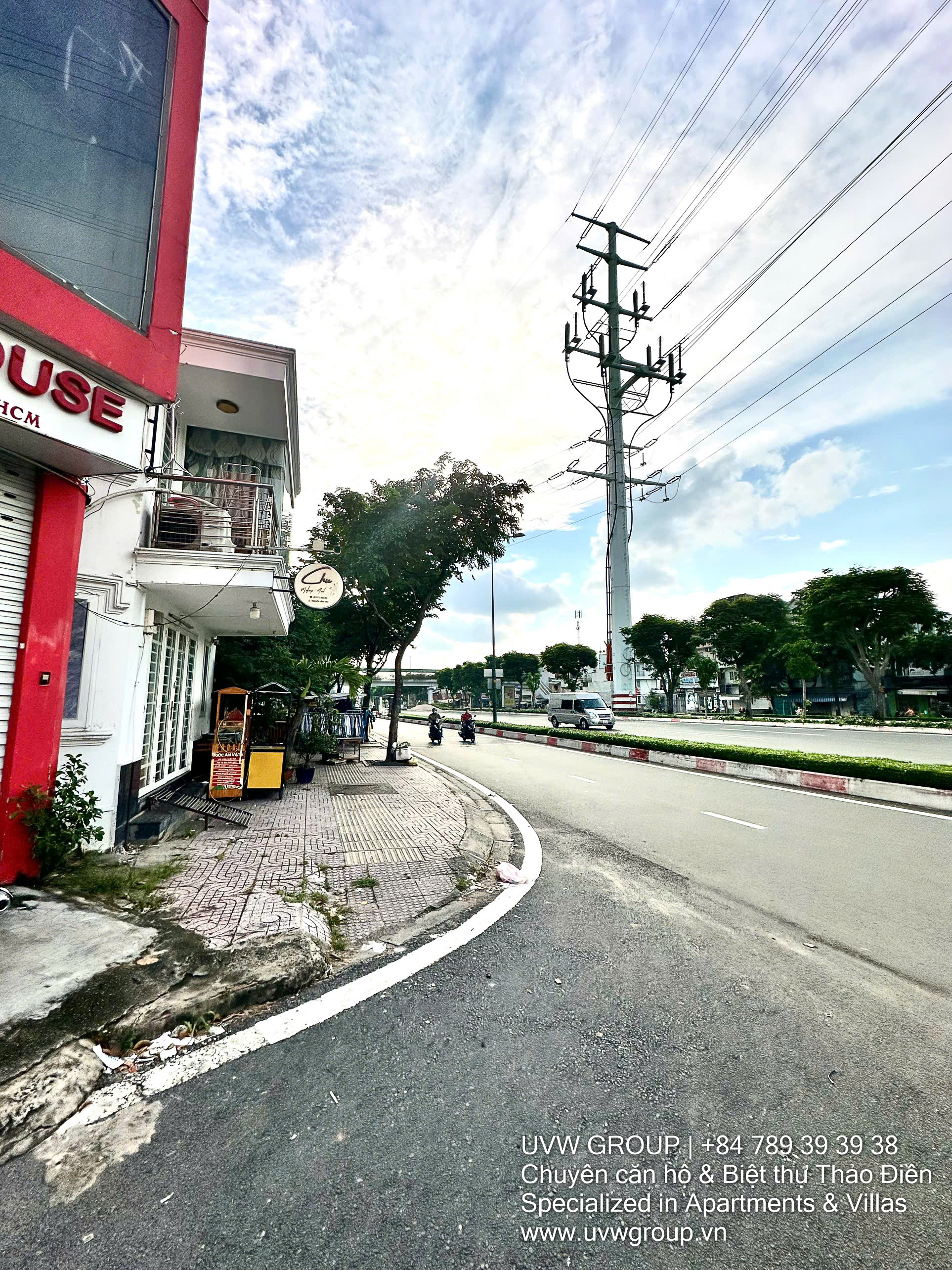 Nhà thương mại cho thuê – 282 Phạm Văn Đồng, Gò Vấp | 3 Tầng | $1,600 image 10