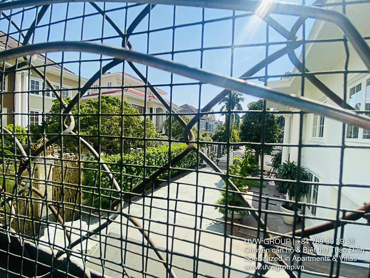 House for Sale in Thao Dien | 70m² | River View | Street Frontage | 17.8 Bilion VND
