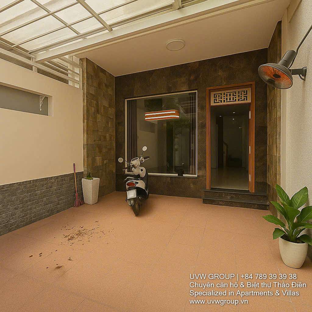 4BR House for Rent in Thao Dien | Garden | Expat-Friendly | $1,600 9