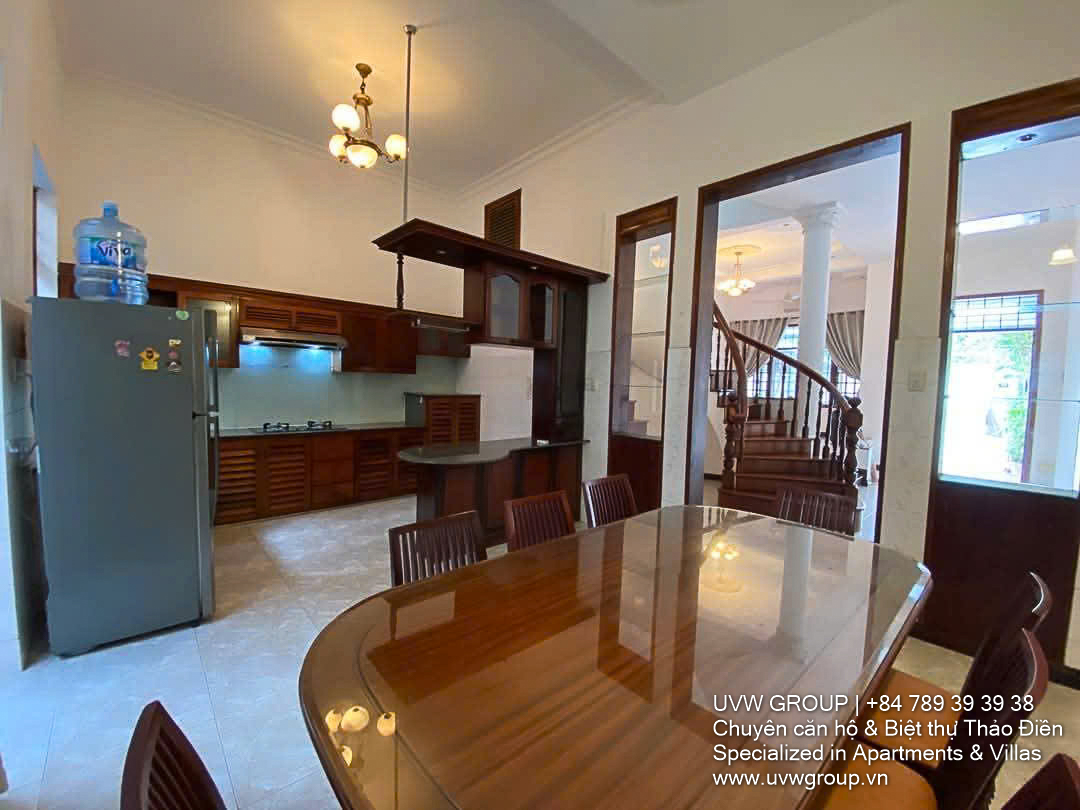 3-bedroom house for rent in Thao Dien with 2 floors and 4 bathrooms