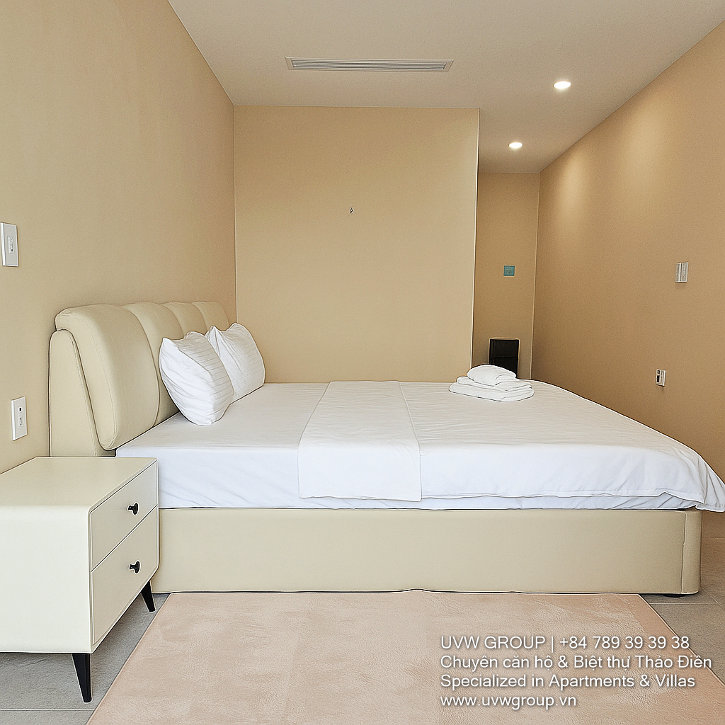 Short-Term Luxury Villa for Rent in An Phu, District 2 | 6BR | Pool | VIP Pickup image 5