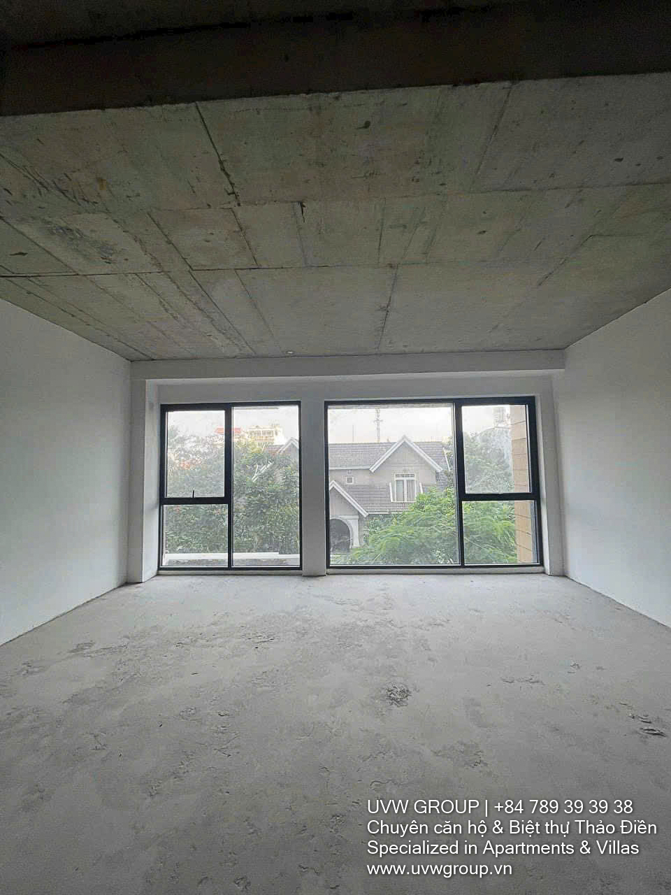 Entire shophouse building for rent in Thao Dien with 5 floors, ideal for business