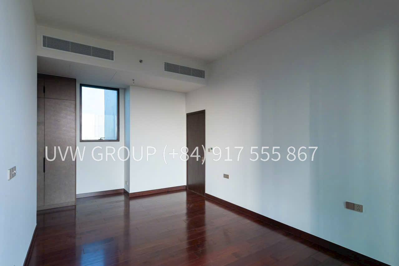 Capitaland Define Apartment for Rent | 325m² | 4BR | Private Pool | $4,500 image 3