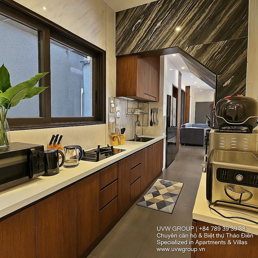 Modern 5BR Villa for Short-Term Rent in Thao Dien | Pool | Karaoke | Fully Furnished image 9