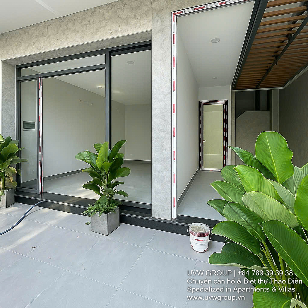Modern unfurnished house for rent in Thao Dien, District 2 – 3 floors, large yard, ideal for office