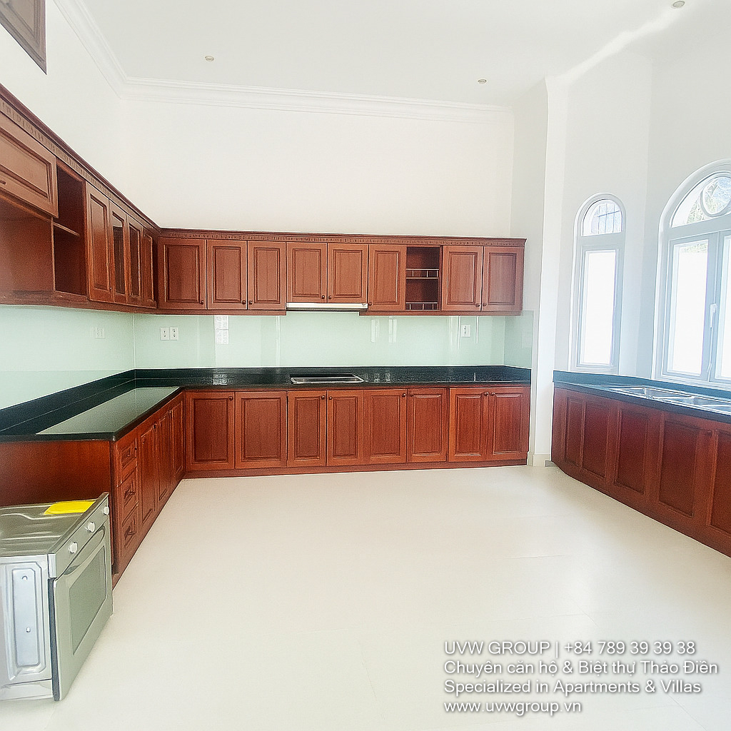 Biệt thự Thảo Điền cho thuê | 6 phòng ngủ | Hồ bơi & Sân vườn | $5.500/tháng (Đã bao gồm VAT) 16