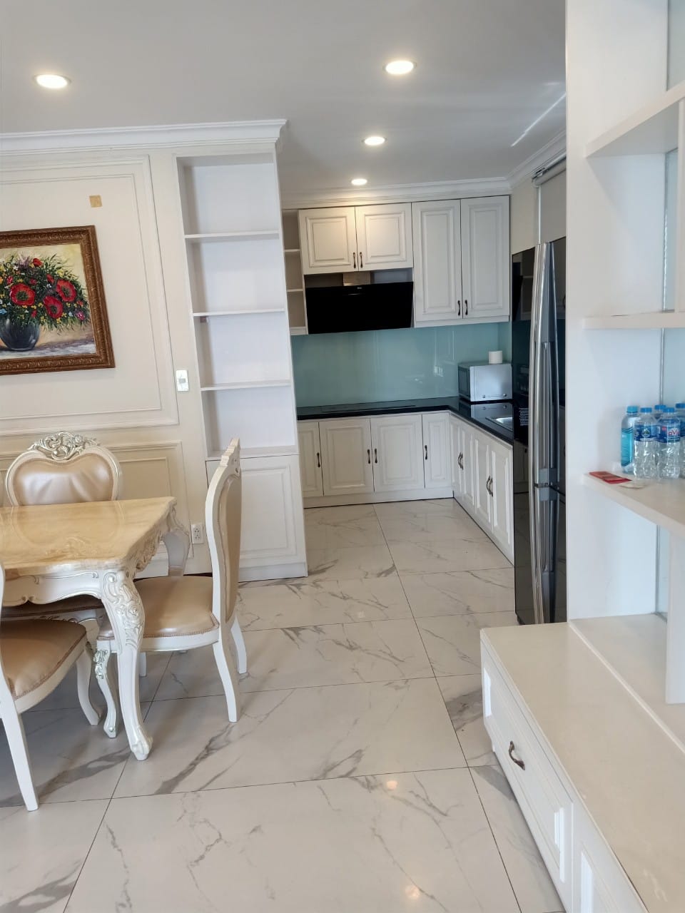 Căn hộ 3 phòng ngủ cho thuê tại Kingston Residence | 120m² | Đầy đủ nội thất | $1.200 image 6