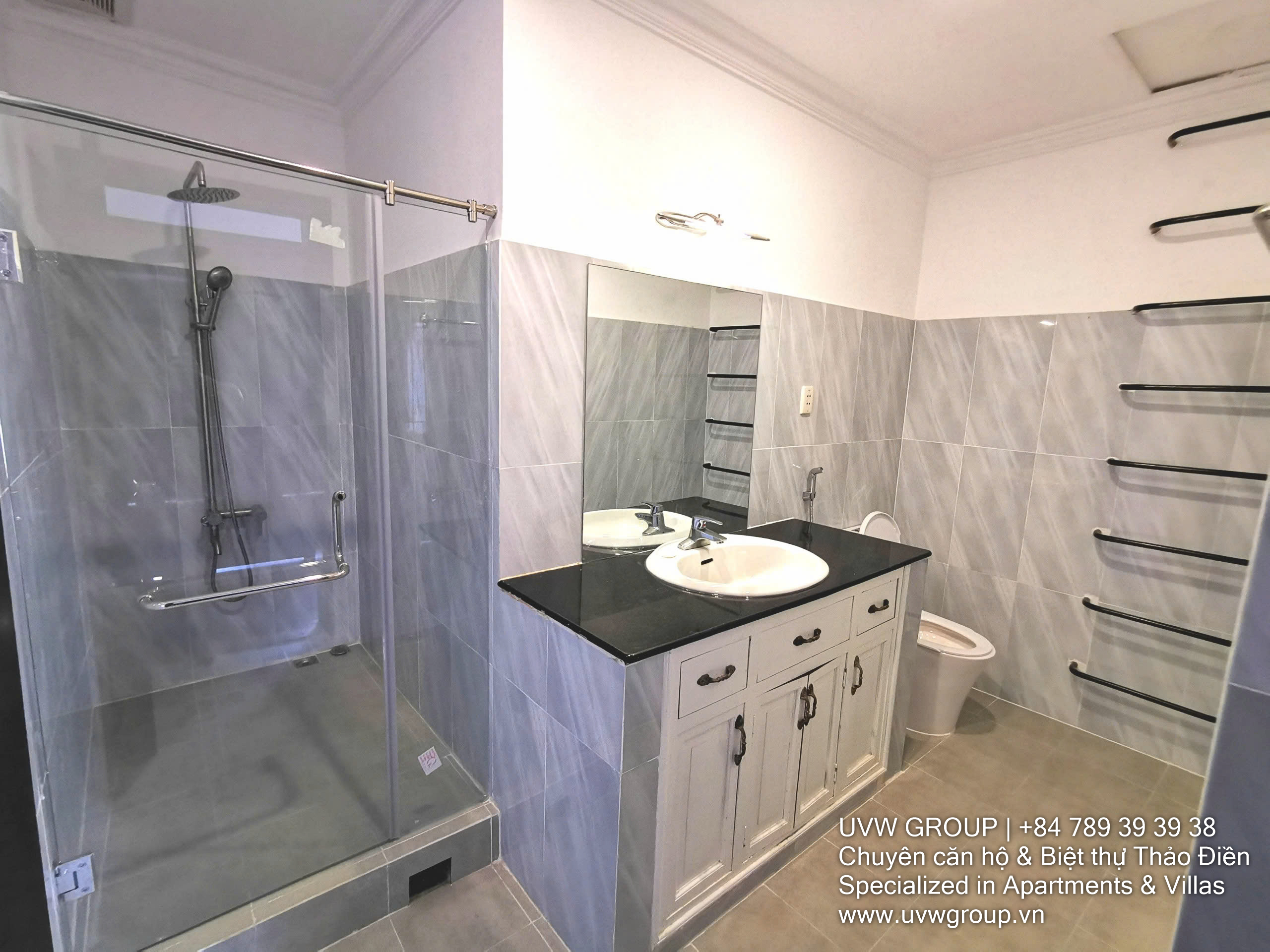 3-bedroom villa for rent in An Phu, District 2 with garden, modern kitchen, and secure compound