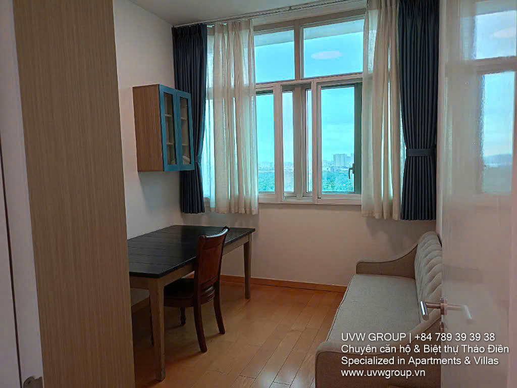 3-Bedroom Apartment for Rent at The Vista An Phu | 132m² | Hanoi Highway View | $1,560 image 5