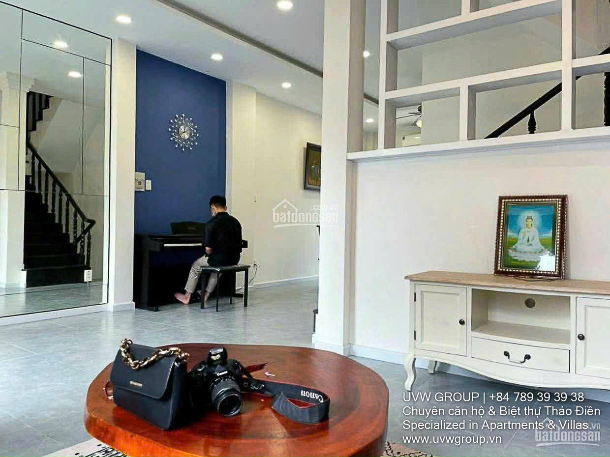 Bán nhà hiện đại 4 phòng ngủ tại đường 60 Thảo Điền | Giá 680.000 đô 2