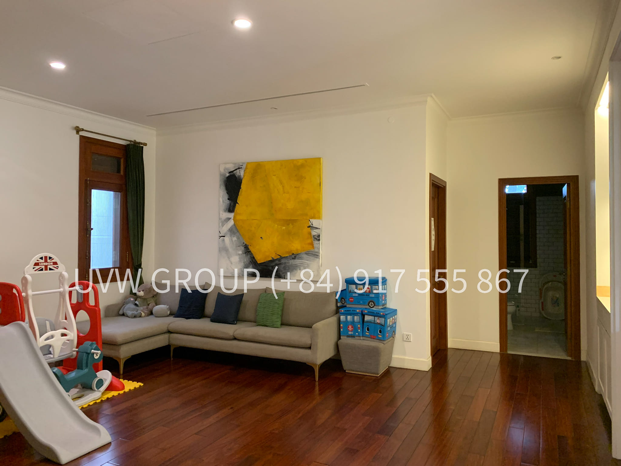 Biệt thự cao cấp cho thuê tại Thảo Điền | 450m² | 4 phòng ngủ | Tủ quần áo âm tường | 5.500 đô la/tháng 2