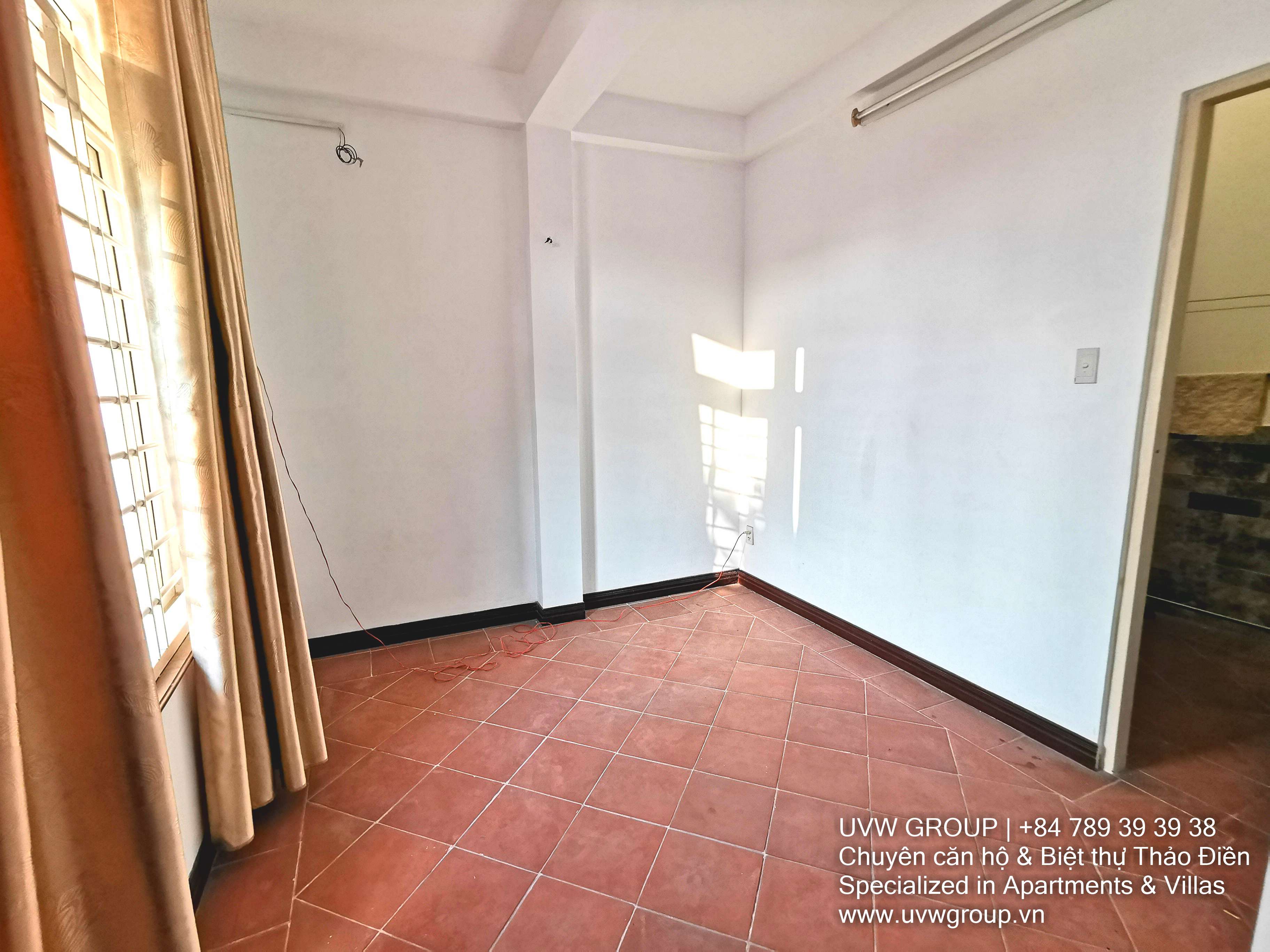 Nhà cho thuê tại Thảo Điền | 3PN | 110m² | Nội thất cơ bản | $1,300 11