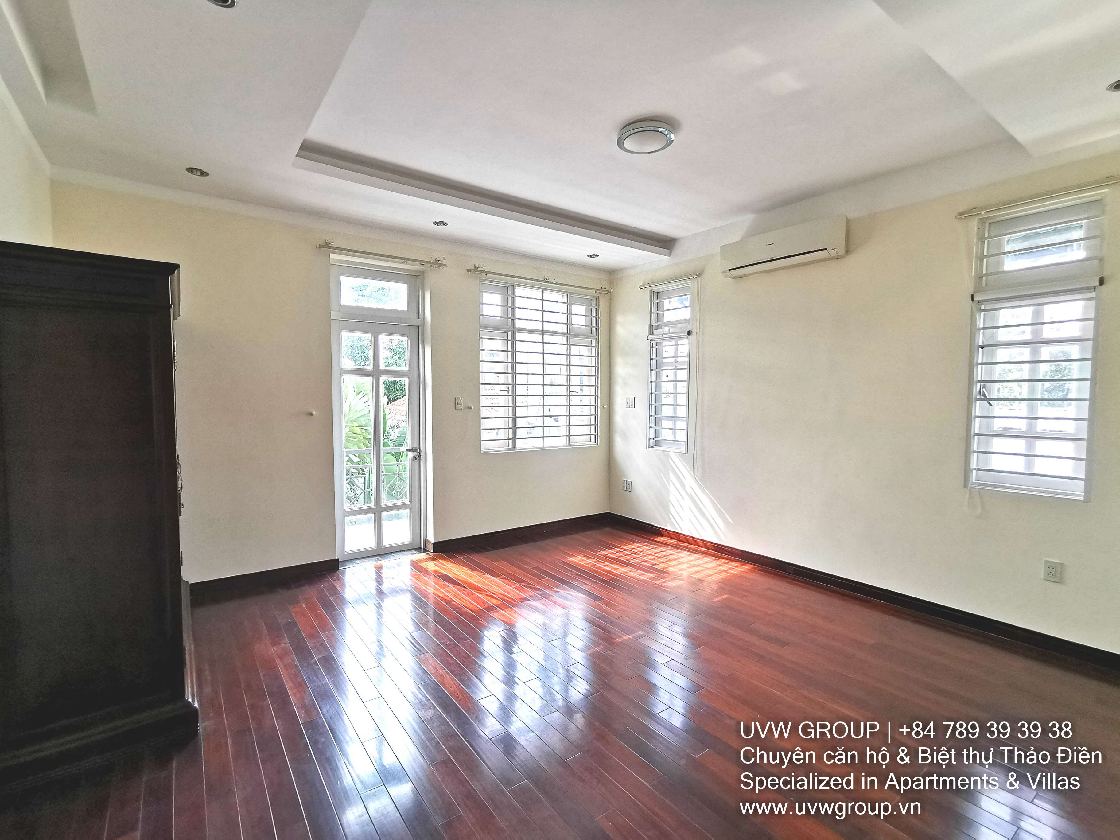 Villa for Rent in Thao Dien | 5BR | 300m² | Basic Furnished | $5,000 12