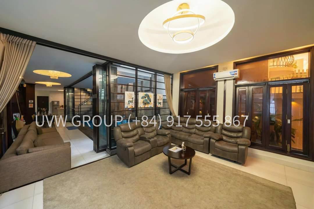 Villa for Sale in An Phu District 2 | 233.6m² | 3 Floors | 40 Bilion VND image 5