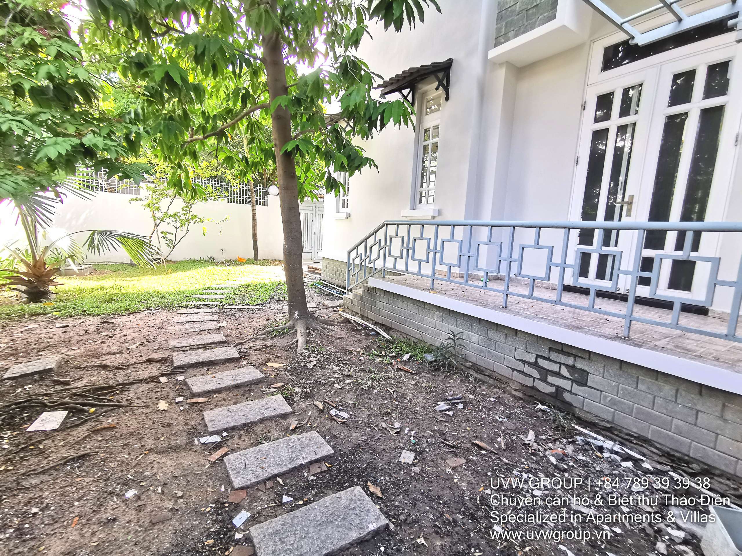 Biệt thự cho thuê tại Thảo Điền | 5PN | 300m² | Nội thất cơ bản | $5,000 2